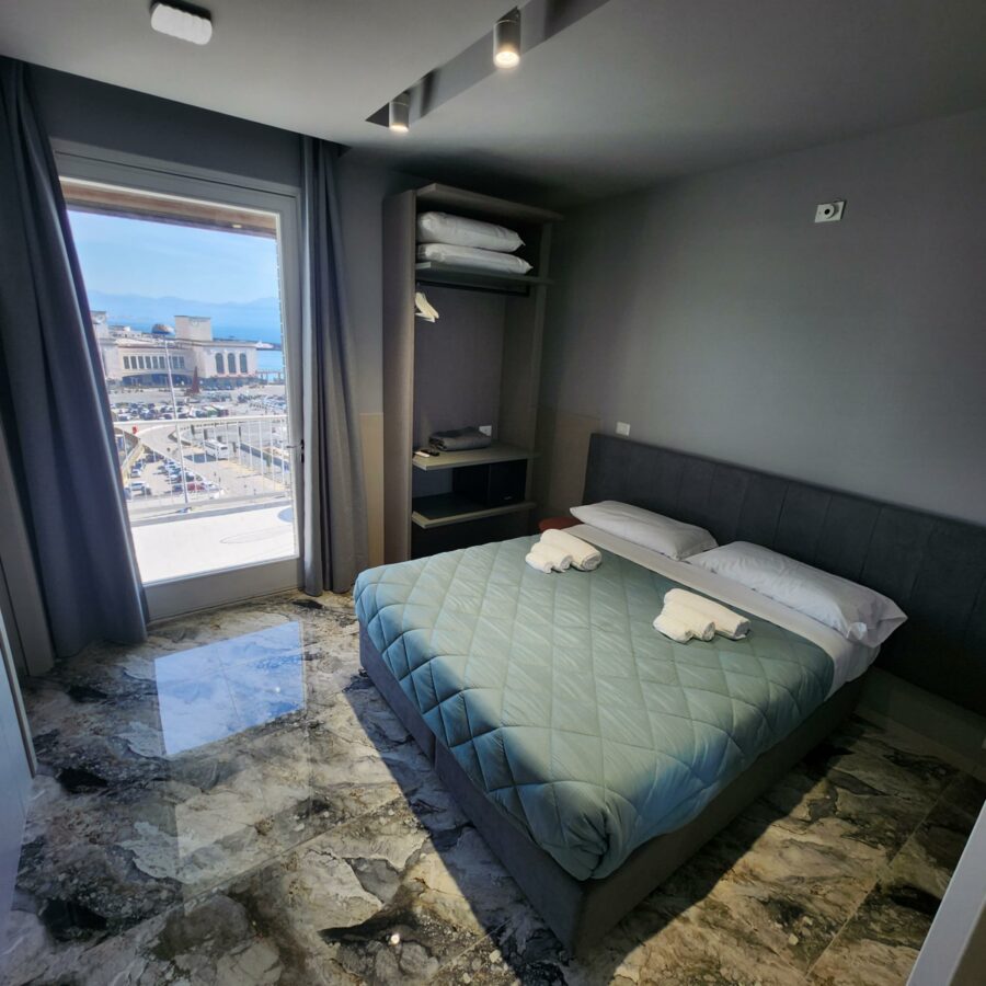 Superior Family room with sea view and balcony